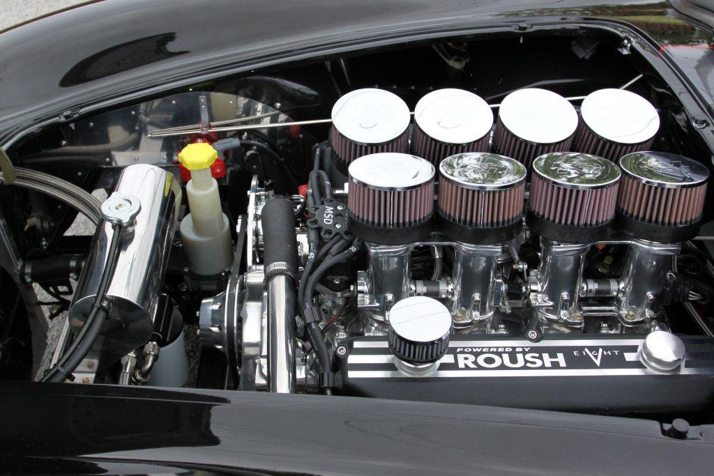 Backdraft Roush V8 8-stack induction